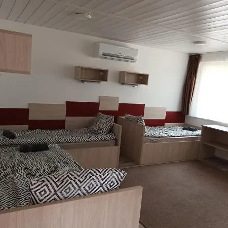 Tiszaliget és Szálló