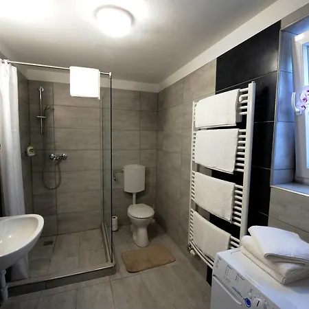 Tiszaliget Es Szallo Bed & Breakfast Szolnok
